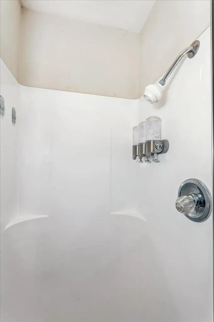 229 S Gleneagles Court Wichita KS 67209