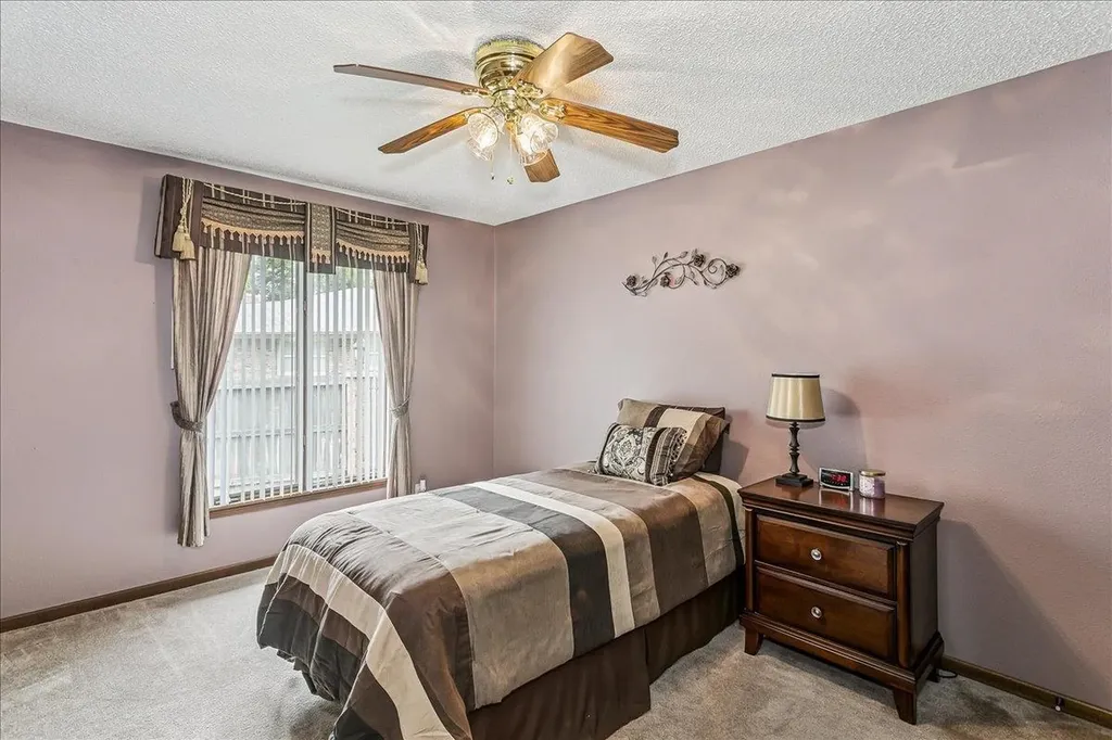229 S Gleneagles Court Wichita KS 67209
