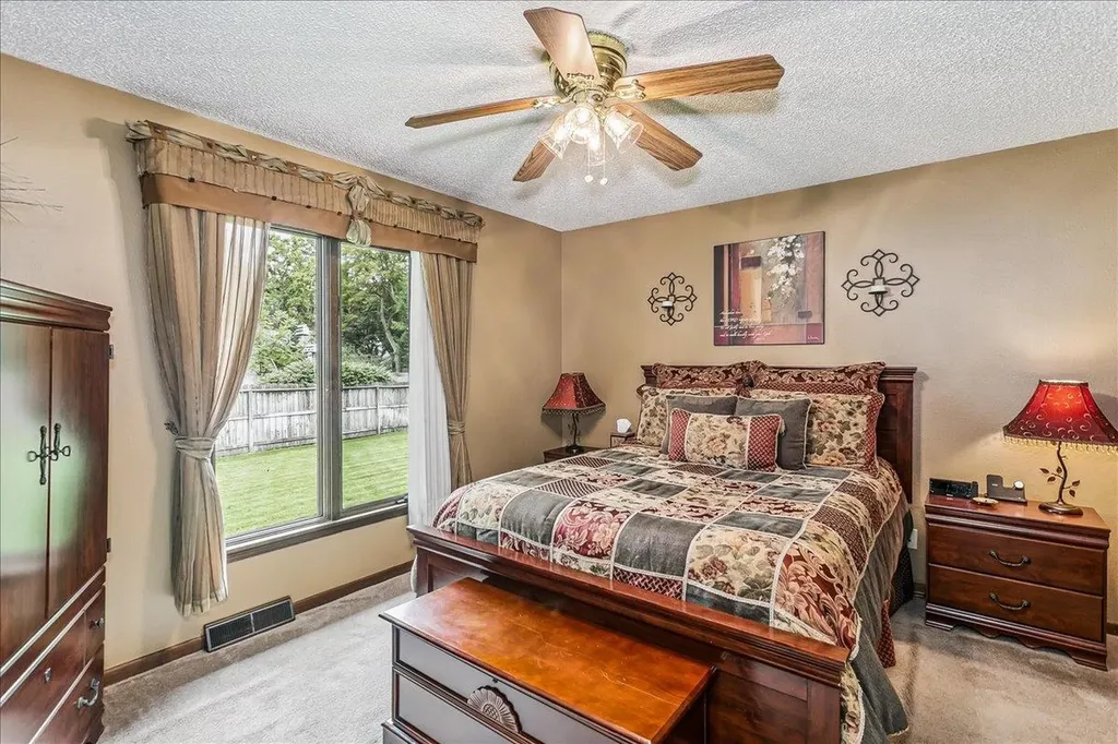 229 S Gleneagles Court Wichita KS 67209