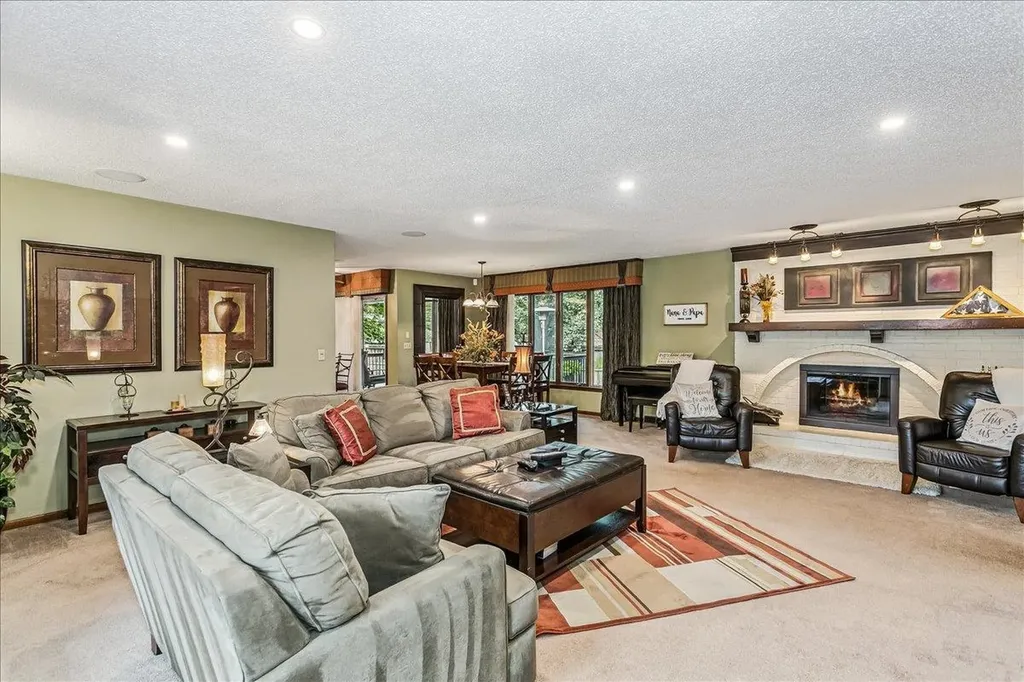 229 S Gleneagles Court Wichita KS 67209