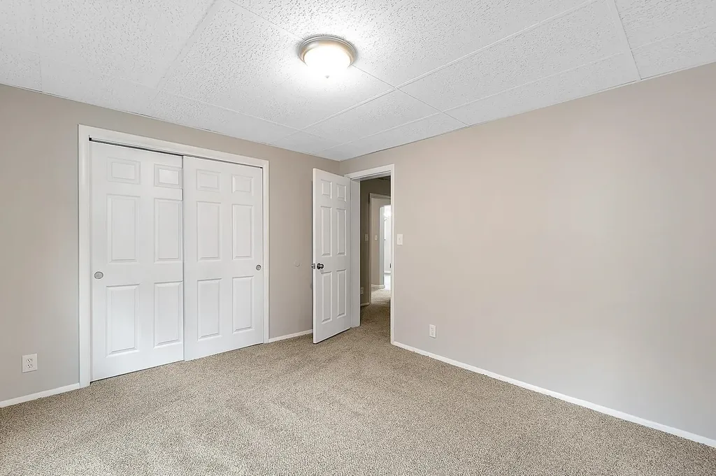 1301 E 11th Avenue Winfield KS 67156