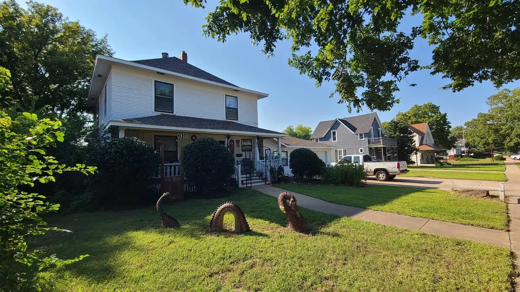 610 N Washington Avenue Wellington KS 67152