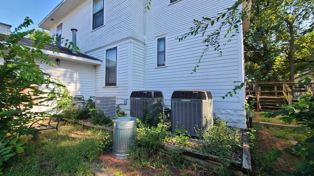 610 N Washington Avenue Wellington KS 67152