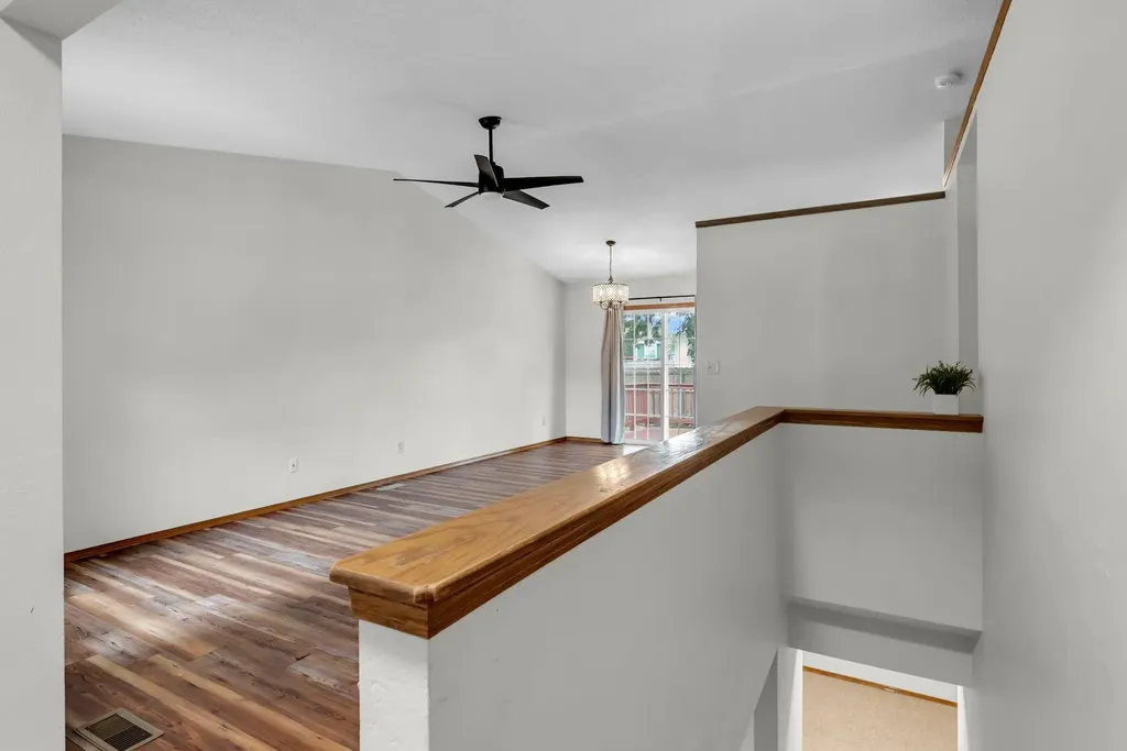 1937 S Shiloh Circle Wichita KS 67207