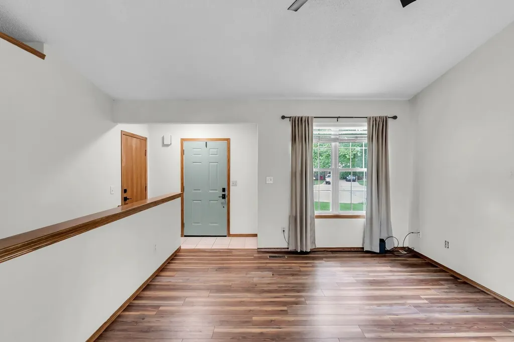 1937 S Shiloh Circle Wichita KS 67207