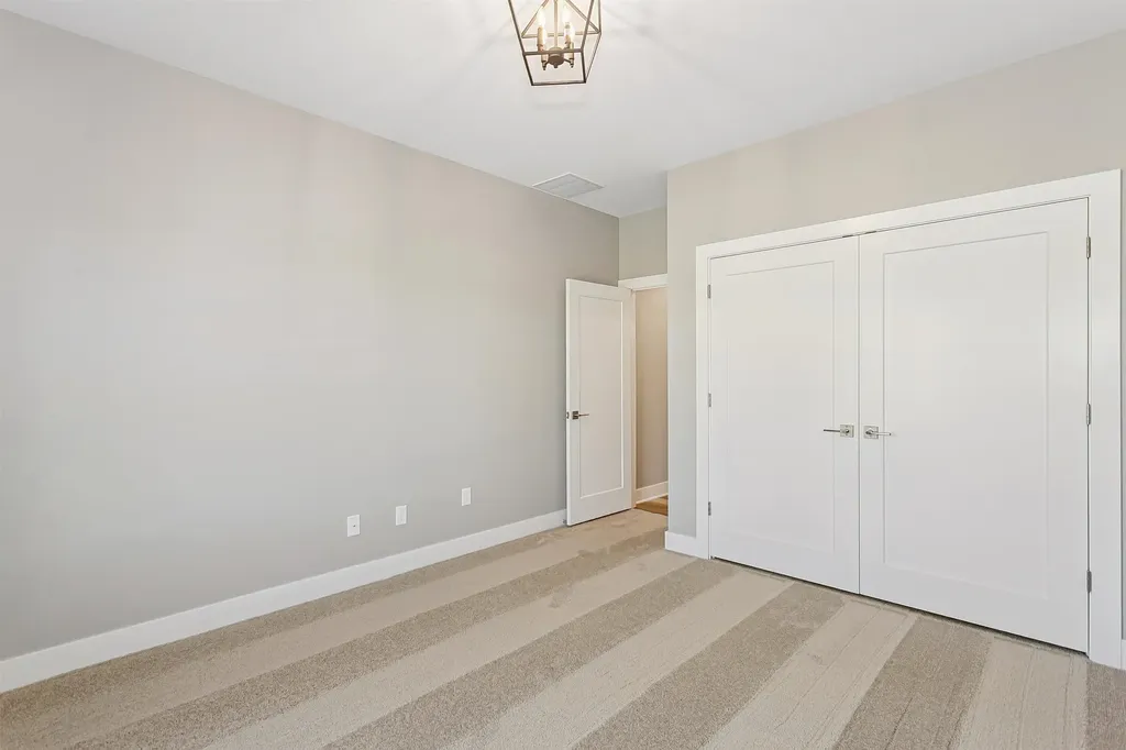 4508 N Harborside Drive Wichita KS 67204