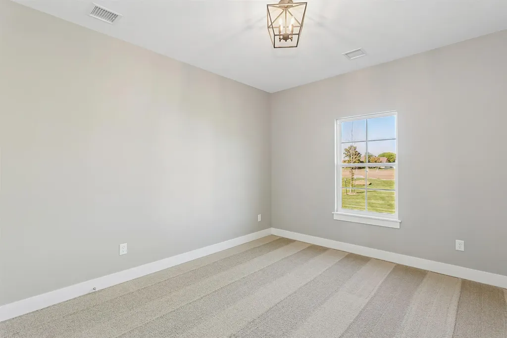 4508 N Harborside Drive Wichita KS 67204