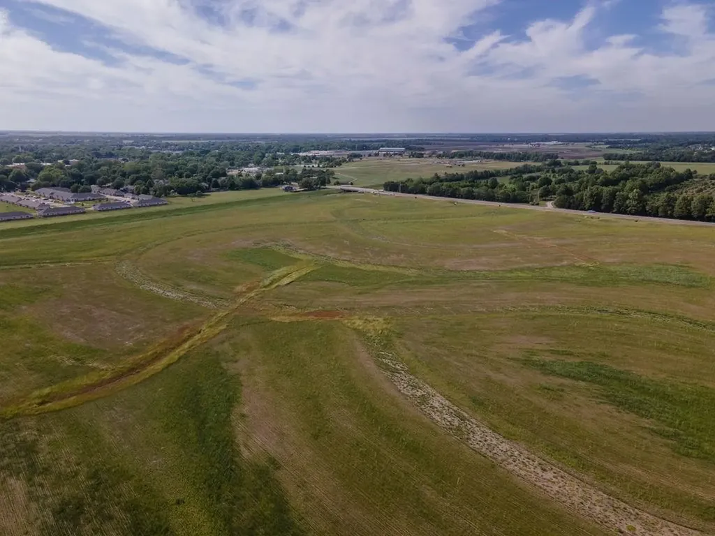 Lot 2 Block A E Amber Ridge Valley Center KS 67147
