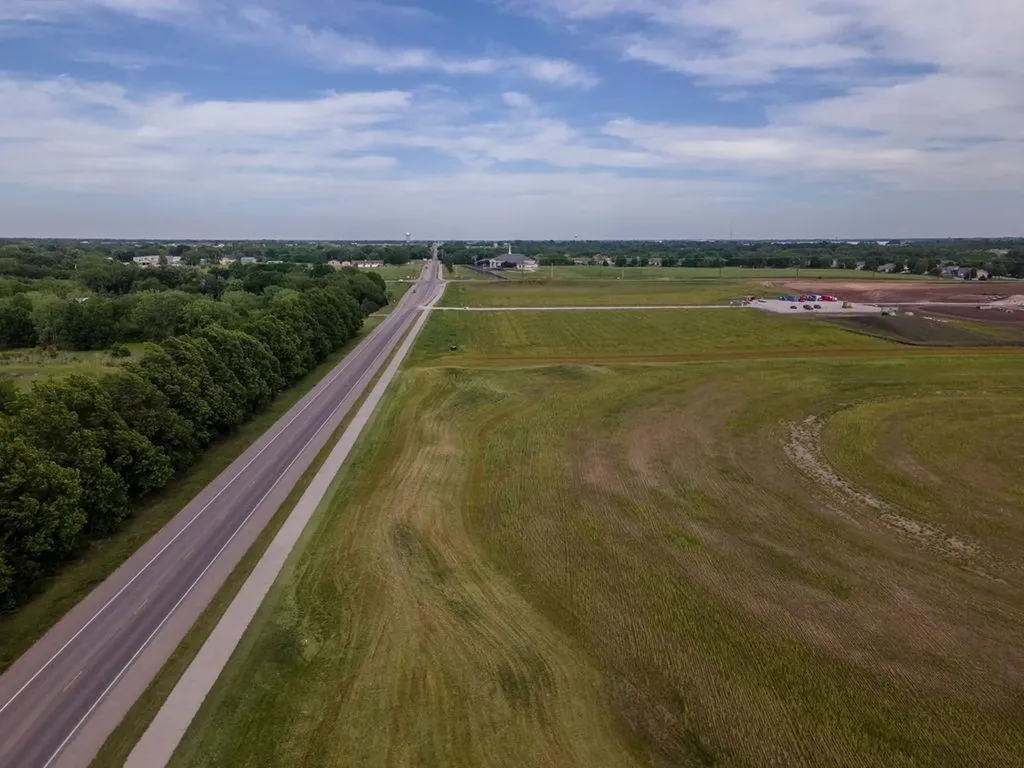 Lot 2 Block A E Amber Ridge Valley Center KS 67147