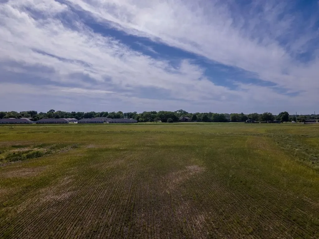 Lot 5 Block A E Amber Ridge Valley Center KS 67147
