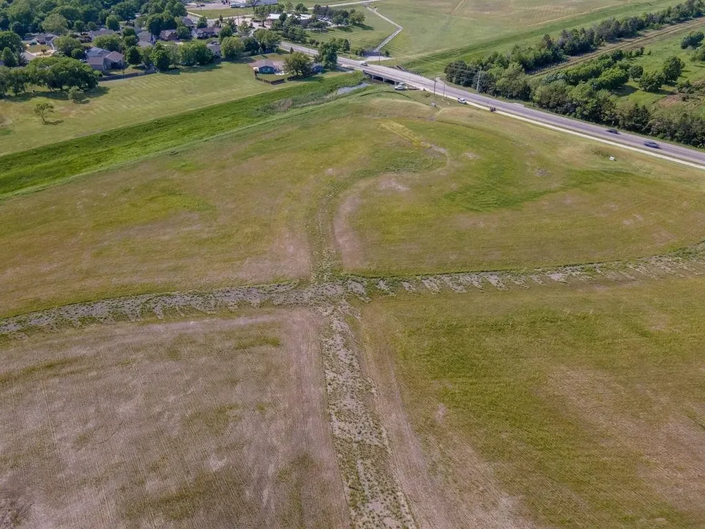 Lot 1 Block A E Amber Ridge Valley Center KS 67147