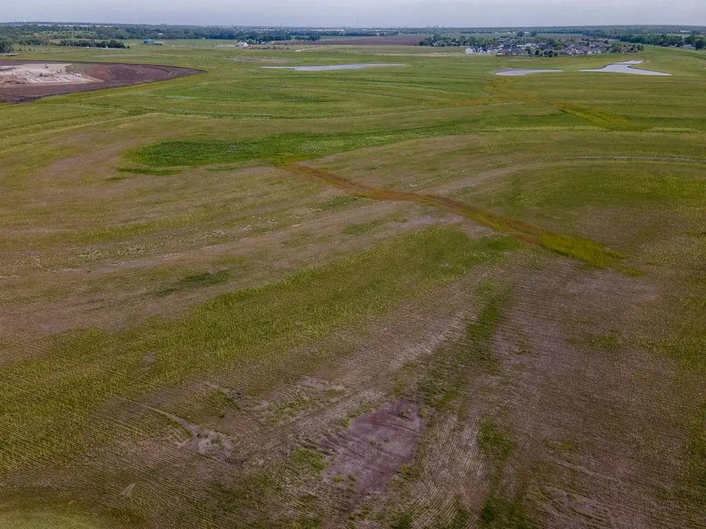 Lot 1 Block A E Amber Ridge Valley Center KS 67147