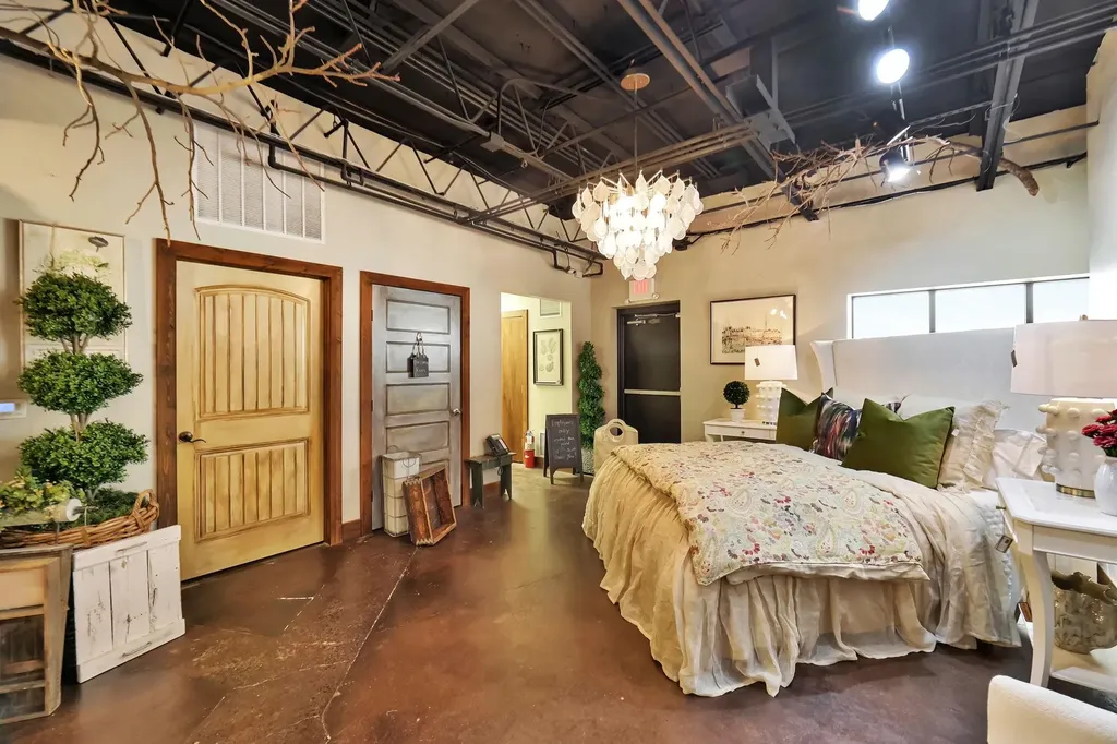 6200 E Central Wichita KS 67208
