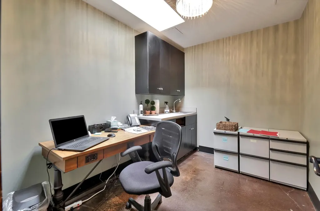 6200 E Central Wichita KS 67208