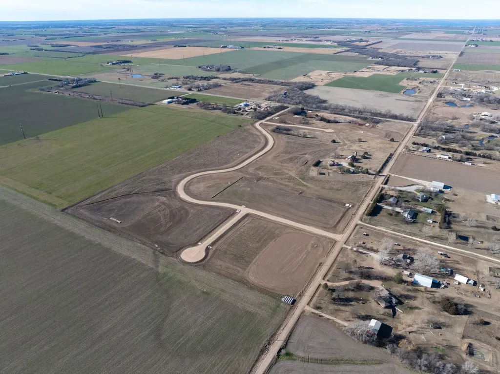 Lot 1 Blk 1 Saddle Ridge At Andale Andale KS 67001