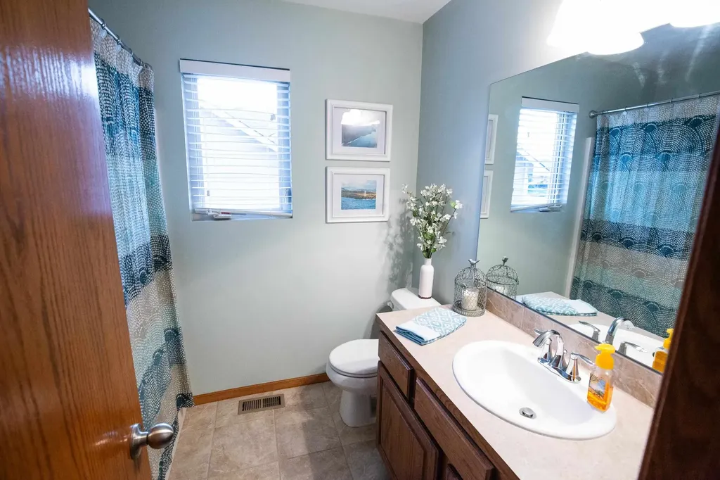 4713 N Spyglass Street Wichita KS 67226