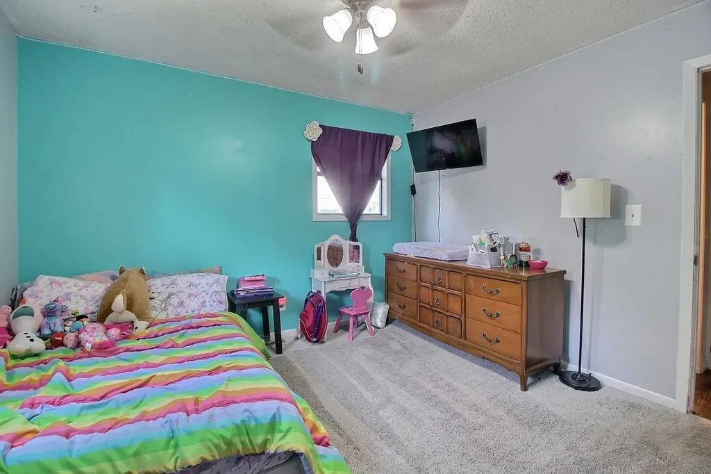 411 S Washington Street Belle Plaine KS 67013