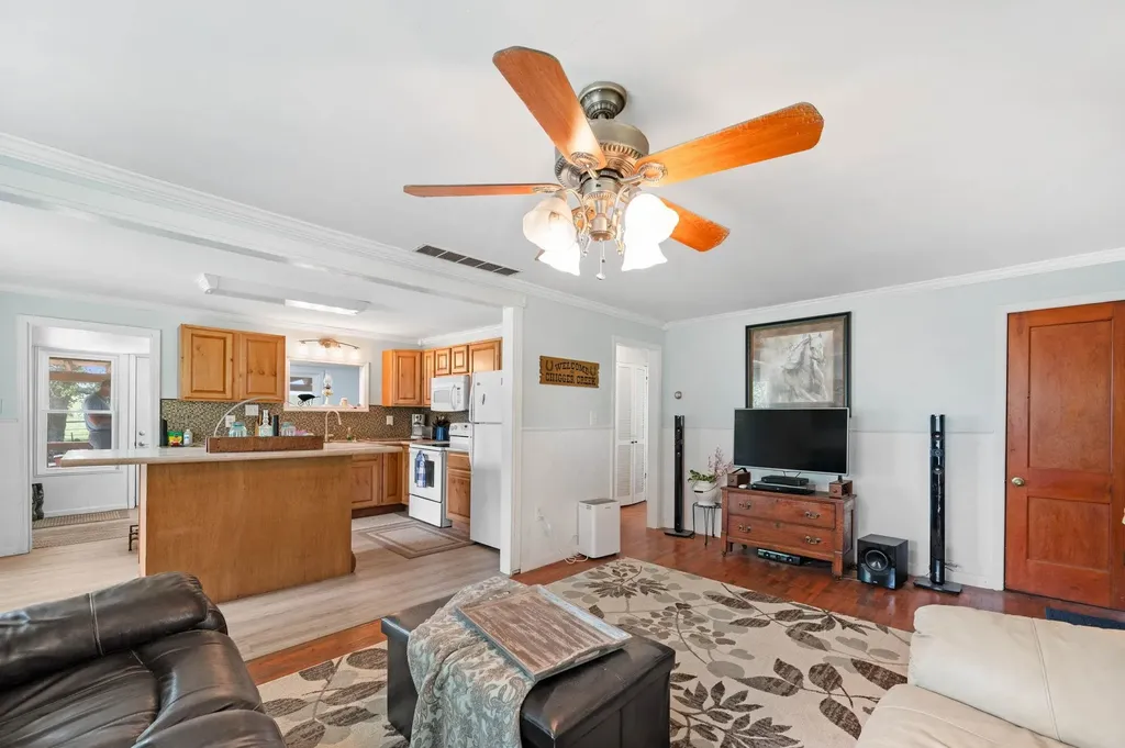 2591 SW 220th Street Douglass KS 67039