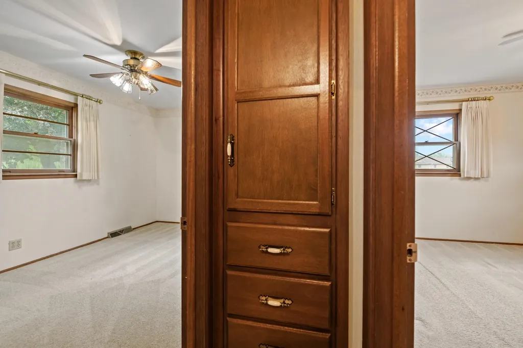 802 S Eastmoor Wichita KS 67206