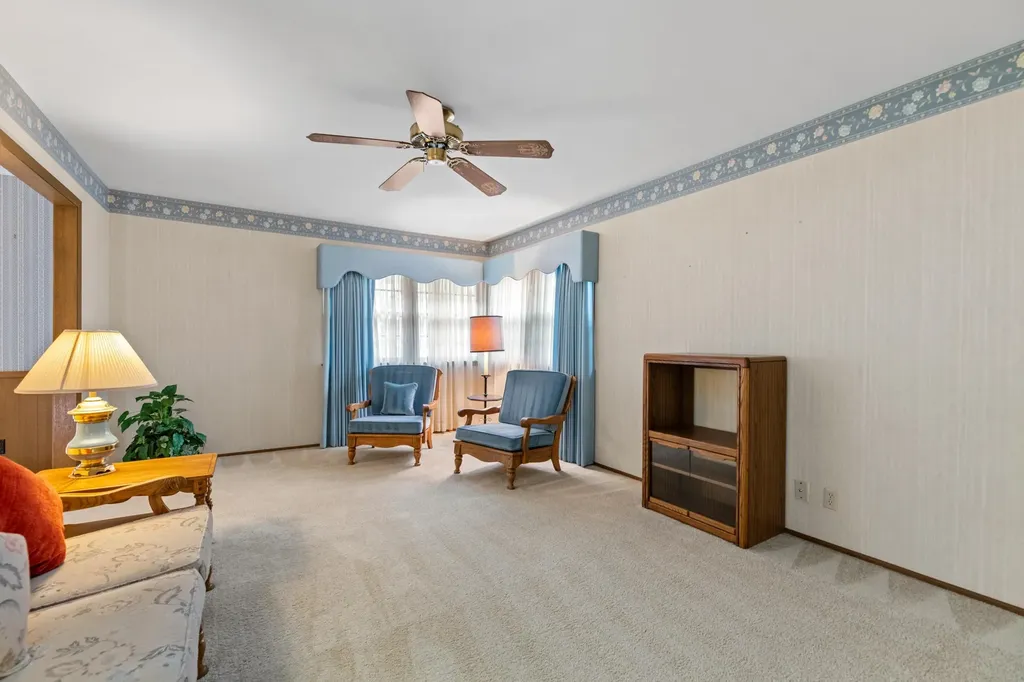 802 S Eastmoor Wichita KS 67206