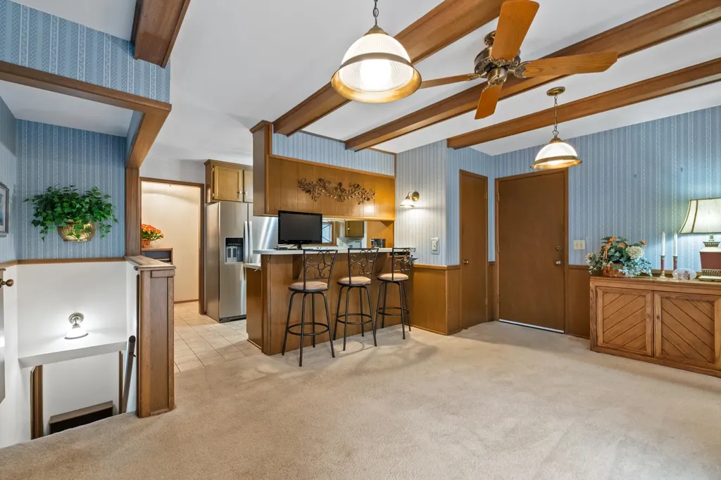 802 S Eastmoor Wichita KS 67206