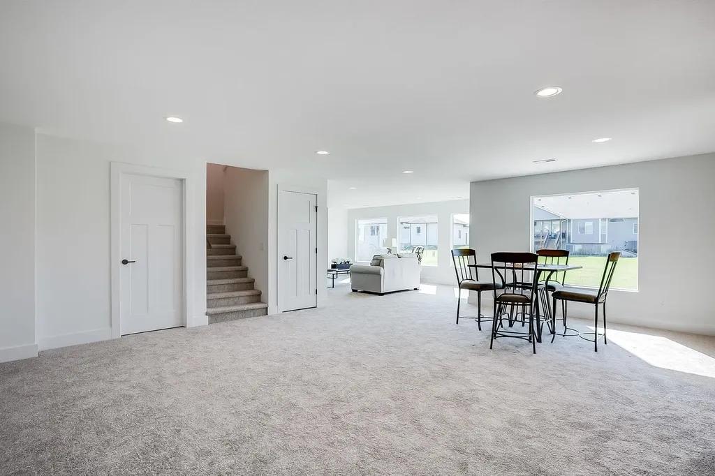 280 S Wellcrest Court Wichita KS 67052