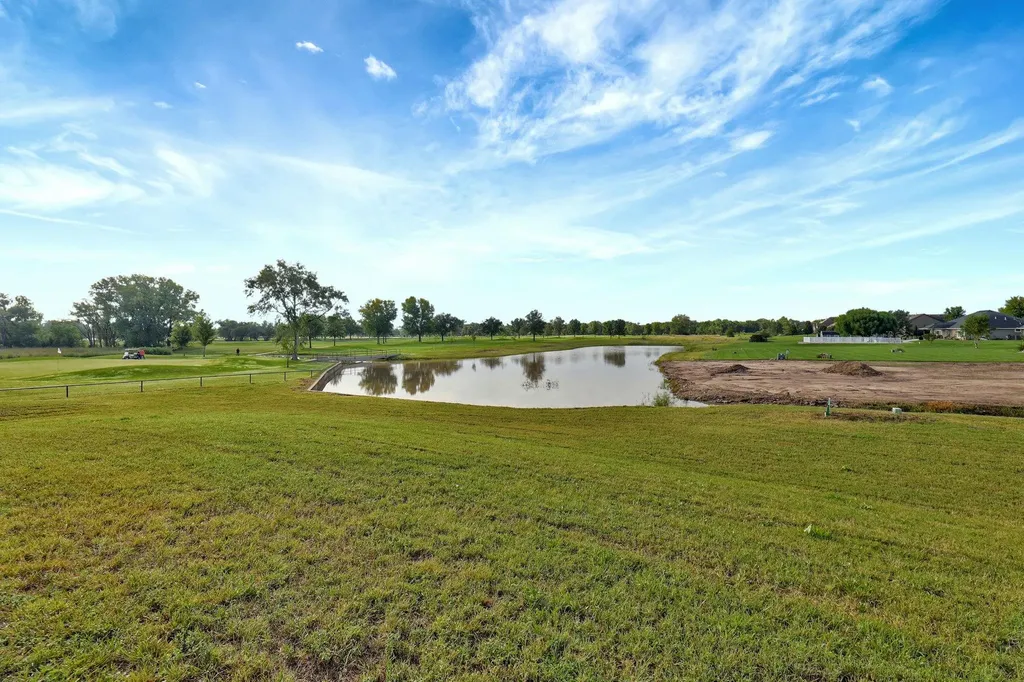 1436 N Lake Road Cheney KS 67025