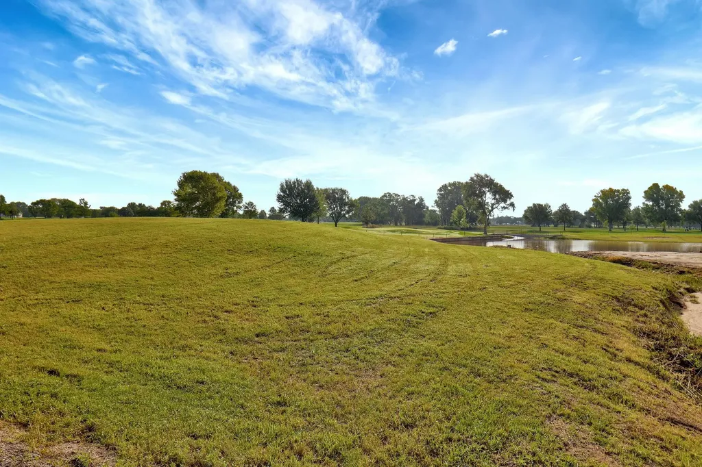 1436 N Lake Road Cheney KS 67025