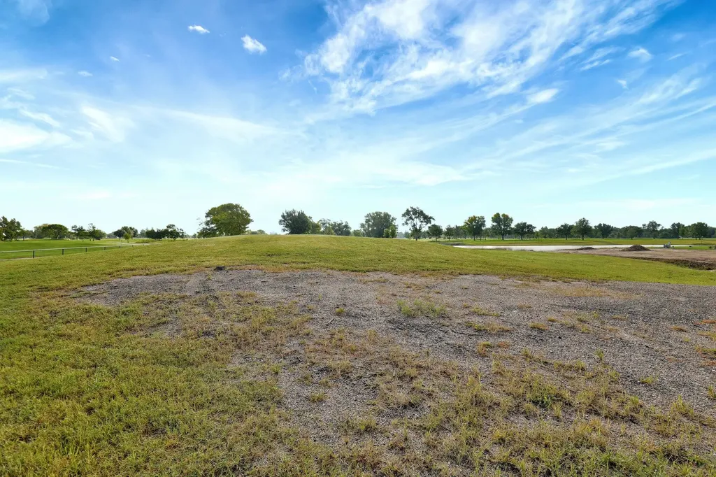 1436 N Lake Road Cheney KS 67025