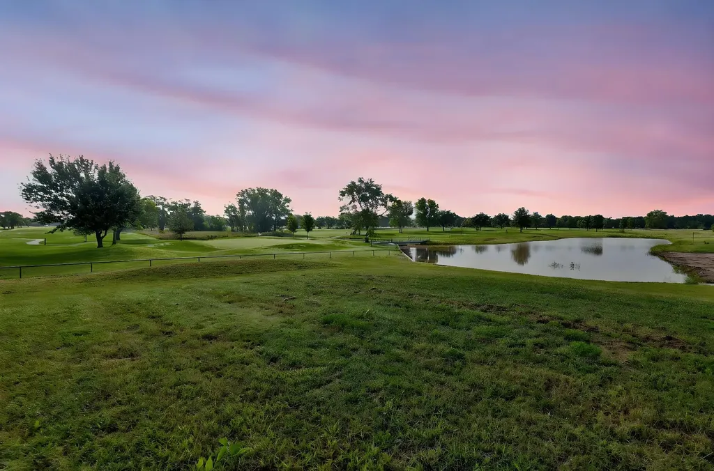 1436 N Lake Road Cheney KS 67025