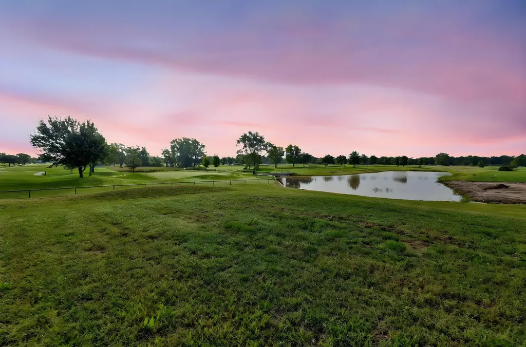 1436 N Lake Road Cheney KS 67025