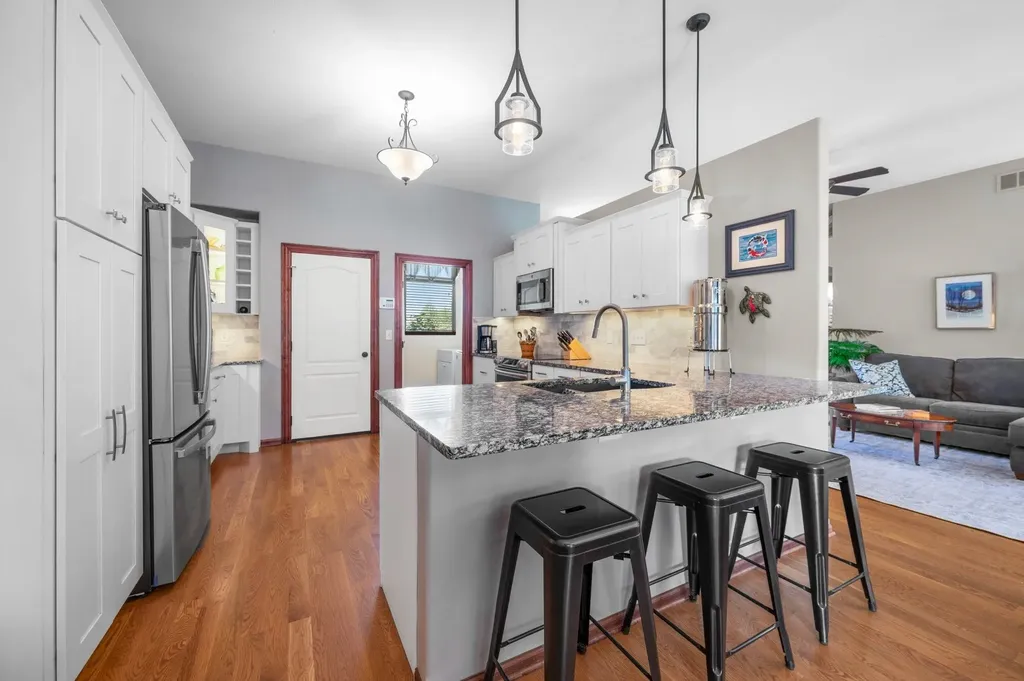 438 S Fawnwood Street Wichita KS 67235