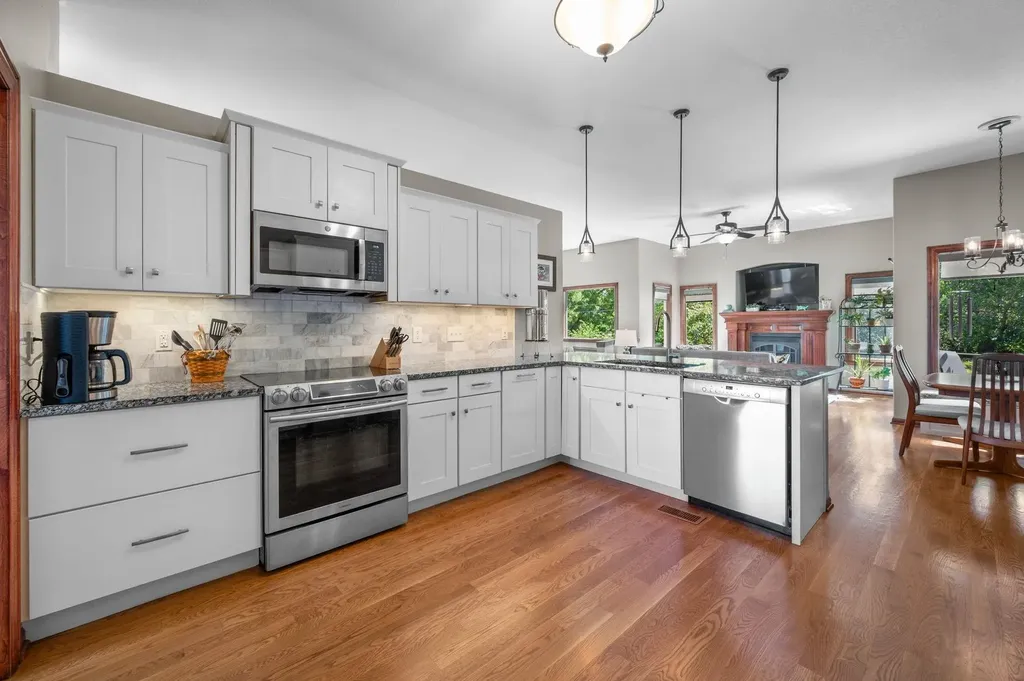 438 S Fawnwood Street Wichita KS 67235