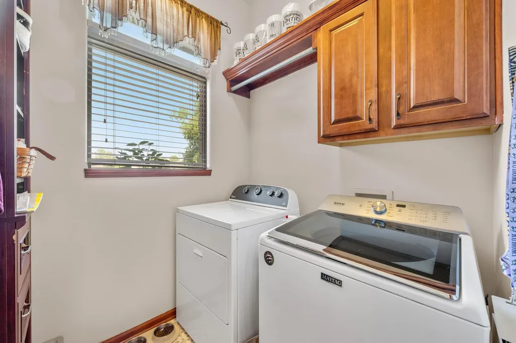 438 S Fawnwood Street Wichita KS 67235