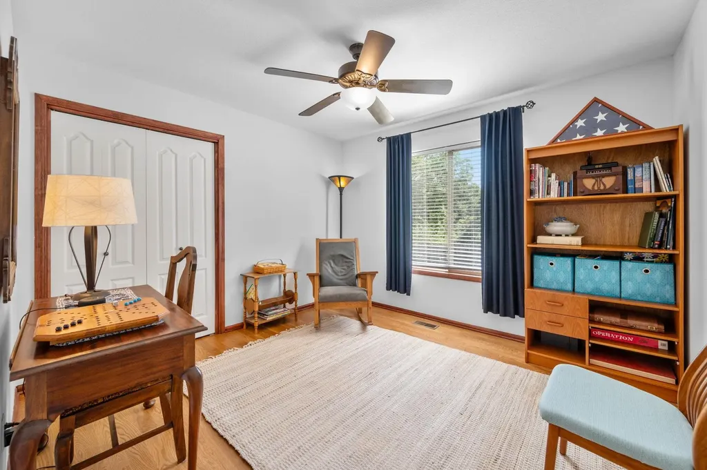 438 S Fawnwood Street Wichita KS 67235