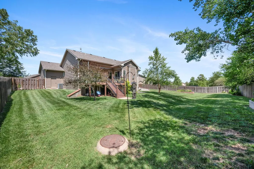 438 S Fawnwood Street Wichita KS 67235