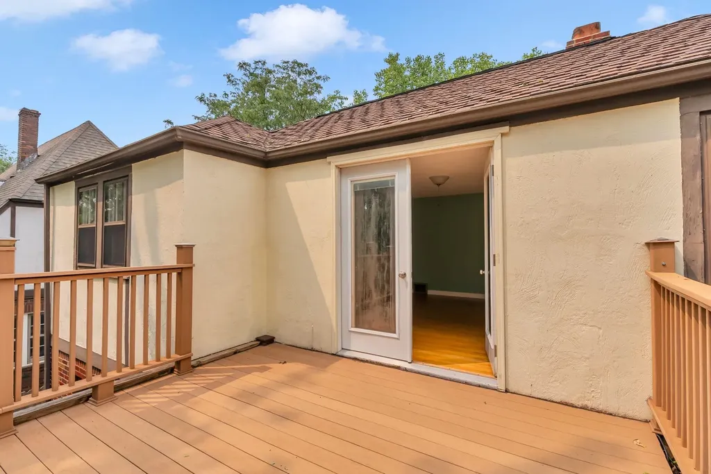 1512 N Woodrow Avenue Wichita KS 67203