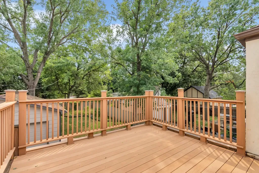 1512 N Woodrow Avenue Wichita KS 67203