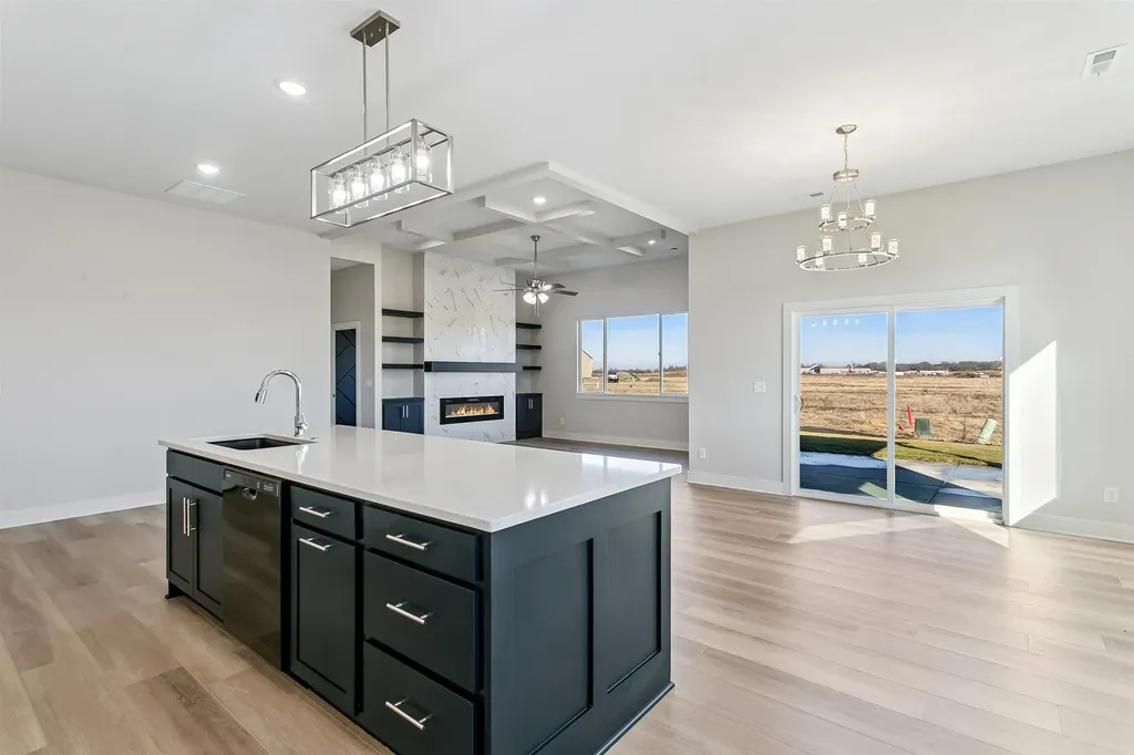 1640 E Appleton Street Valley Center KS 67147