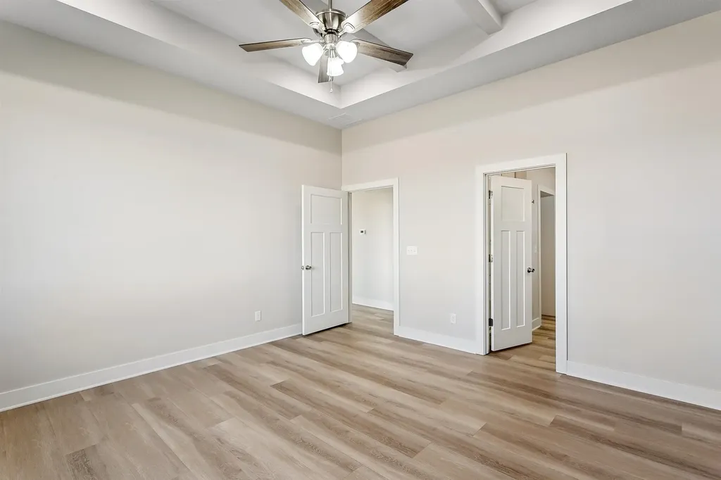 1640 E Appleton Street Valley Center KS 67147