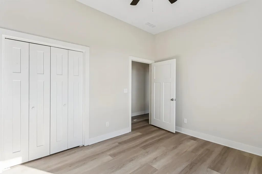 1640 E Appleton Street Valley Center KS 67147