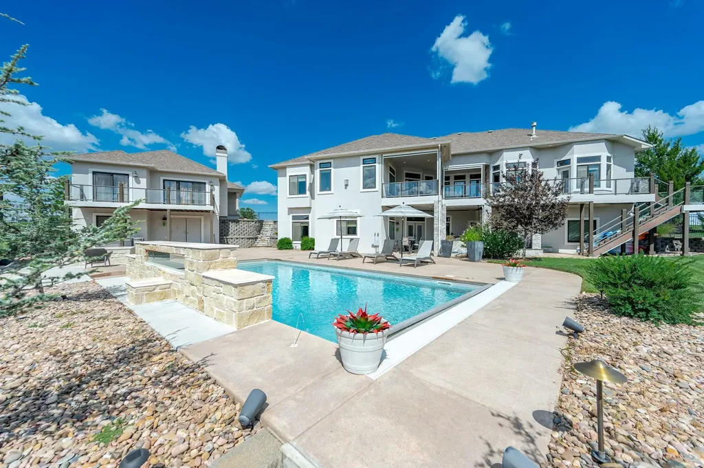 2901 W Crystal Beach Street Wichita KS 67204