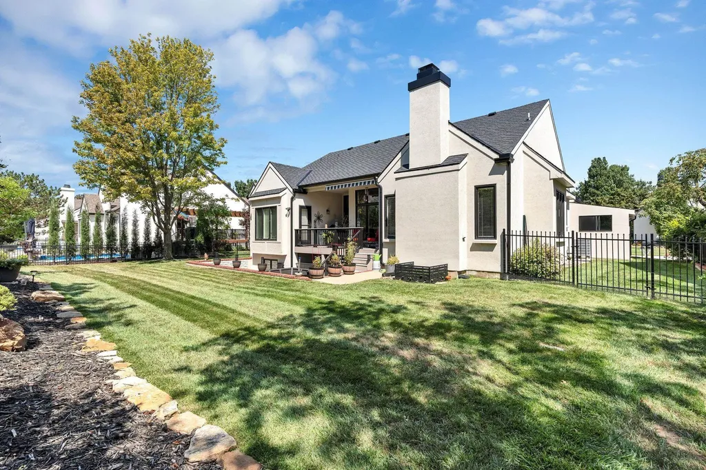 1337 N White Tail Court Wichita KS 67206
