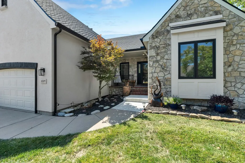 1337 N White Tail Court Wichita KS 67206