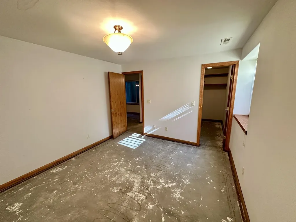 920 E Kelly Augusta KS 67010