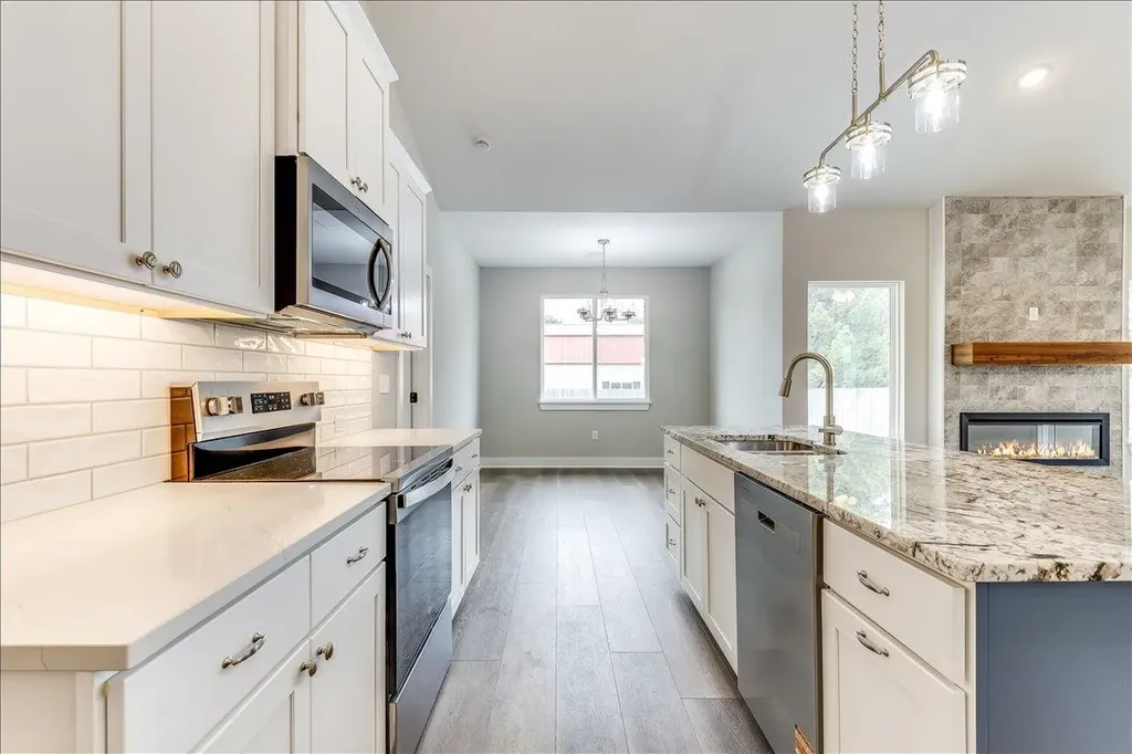 4422 N Sunny Court Wichita KS 67205