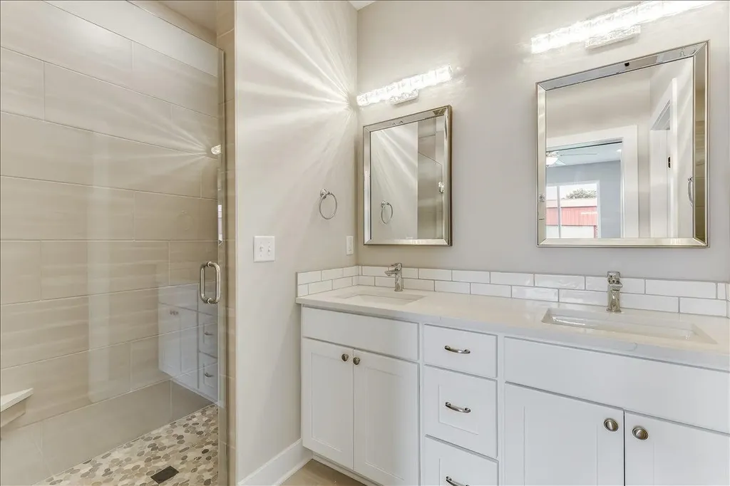4422 N Sunny Court Wichita KS 67205
