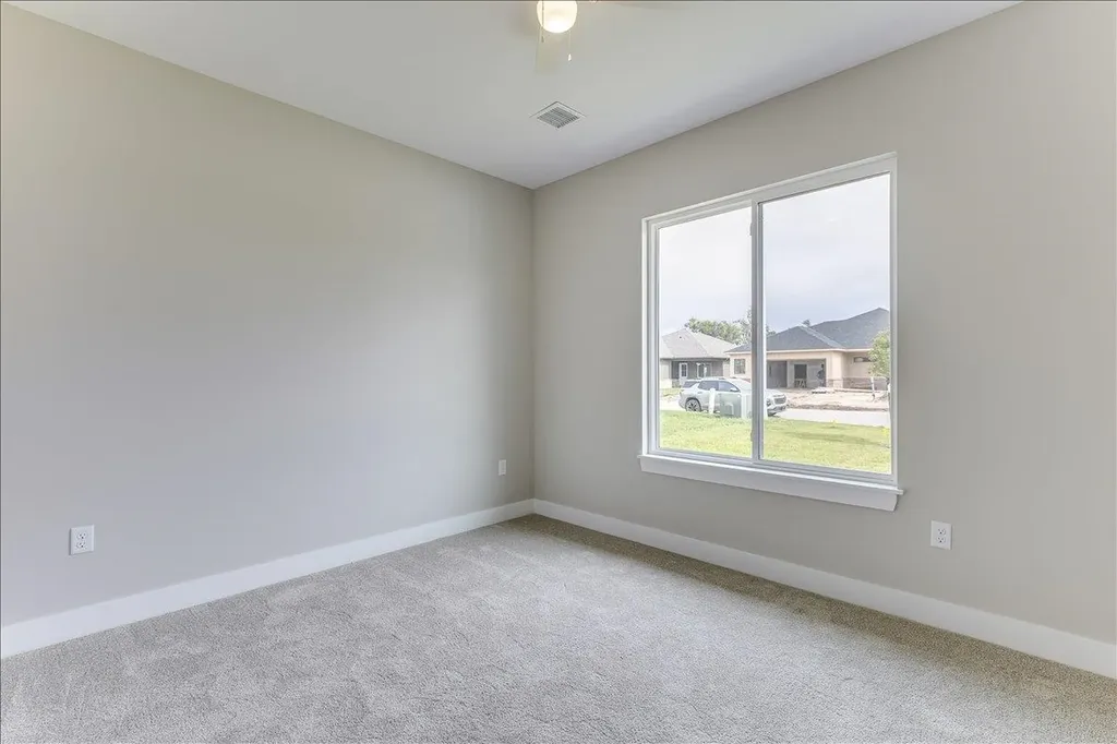 4422 N Sunny Court Wichita KS 67205