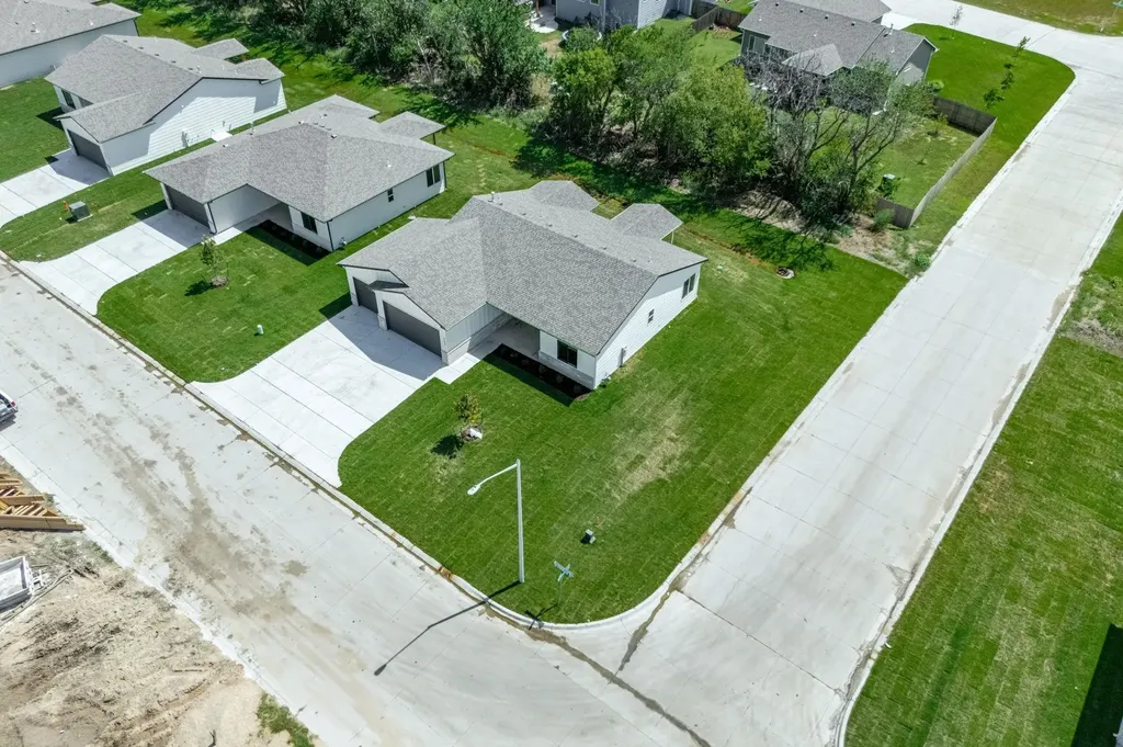 519 E Elmwood Street Park City KS 67147