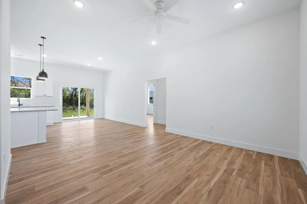 519 E Elmwood Street Park City KS 67147